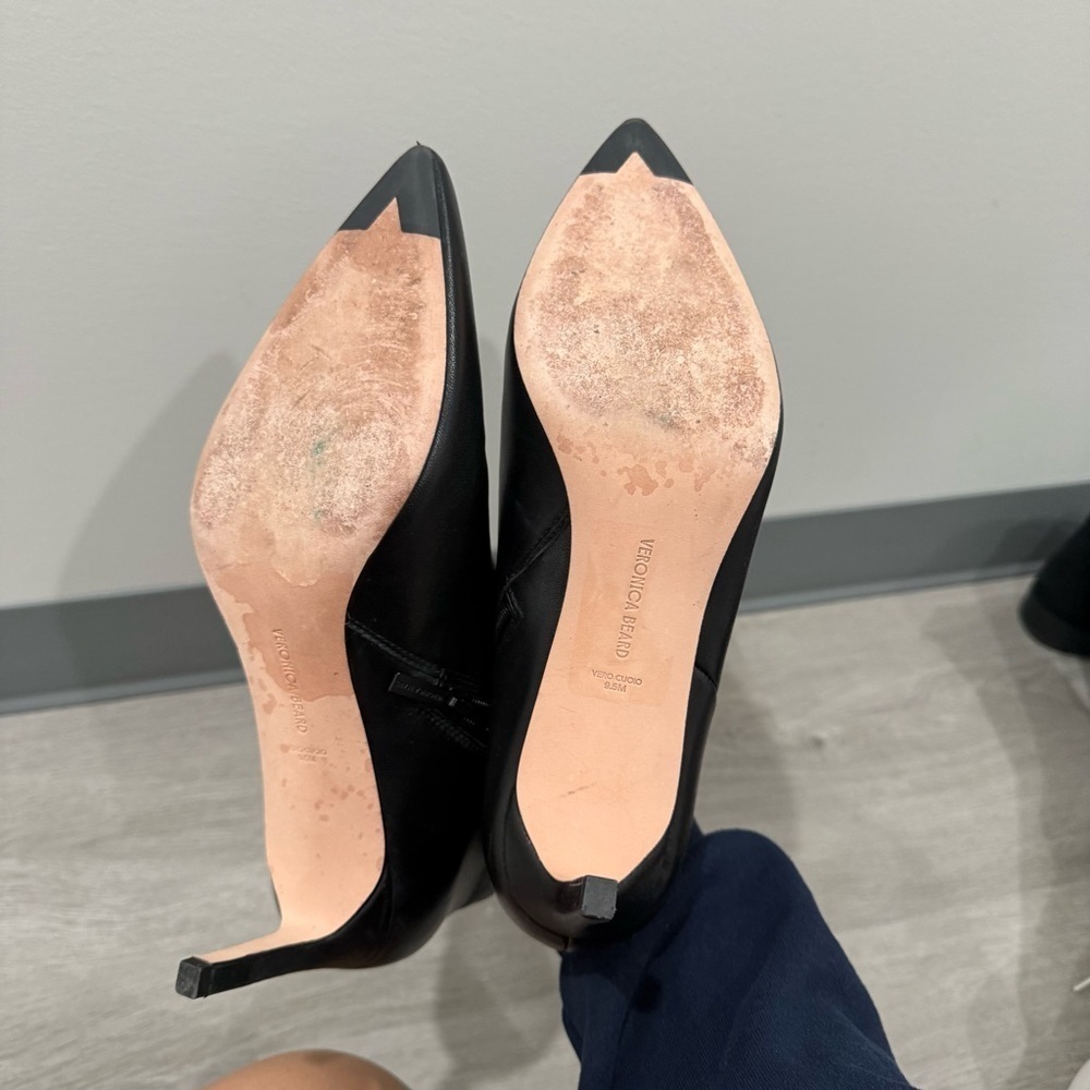 Veronica Beard Ankle Booties Leone Pointed Toe Kitten Heels in Black Leather - Picture 6 of 10